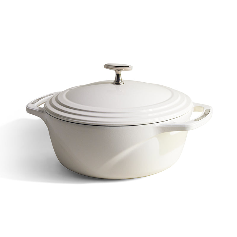 USA Enamel? Cast Iron Dutch Oven - Image 111