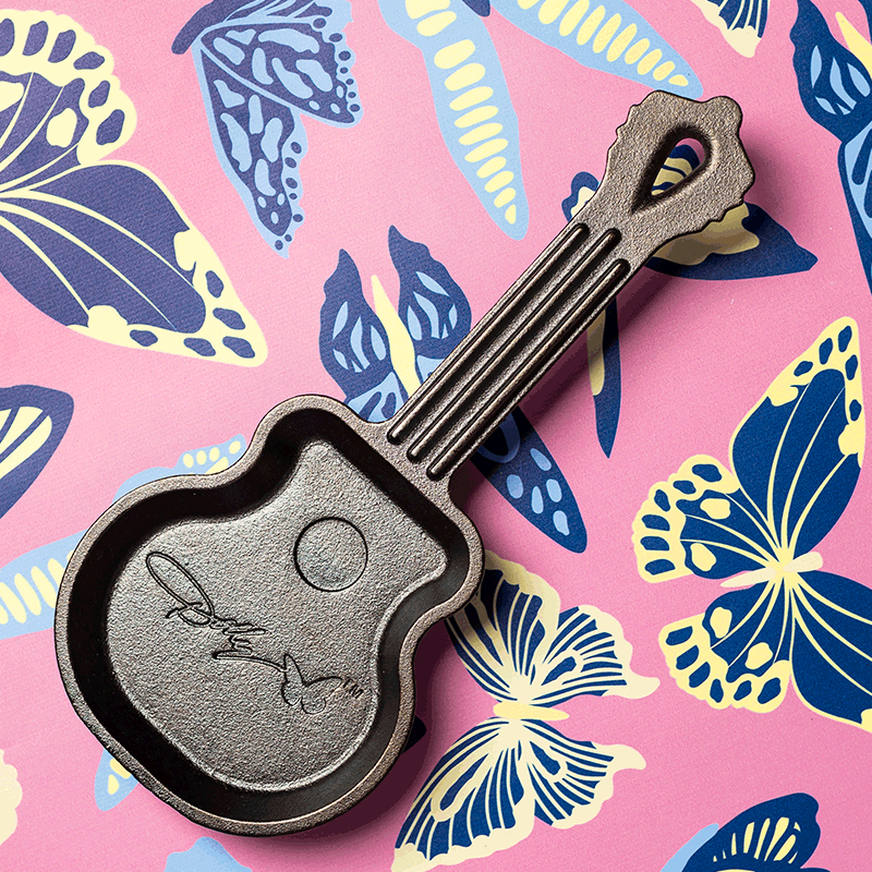 Dolly Parton Rockstar Guitar Mini Skillet - Image 5